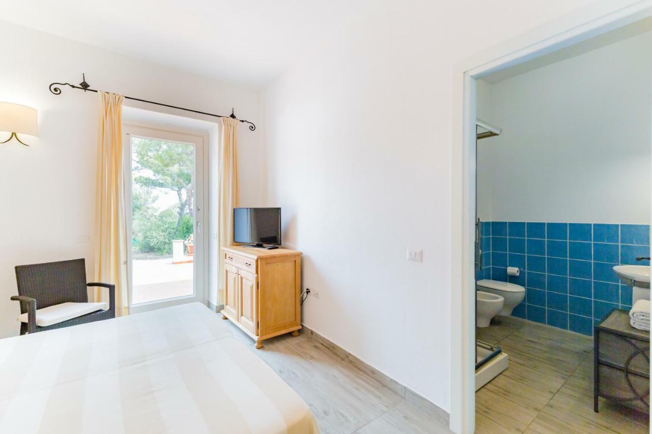 Villa Brigida Carloforte  Eksteriør bilde